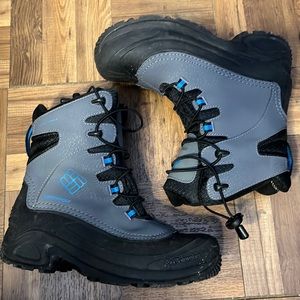 Columbia 200grams Snow Boot